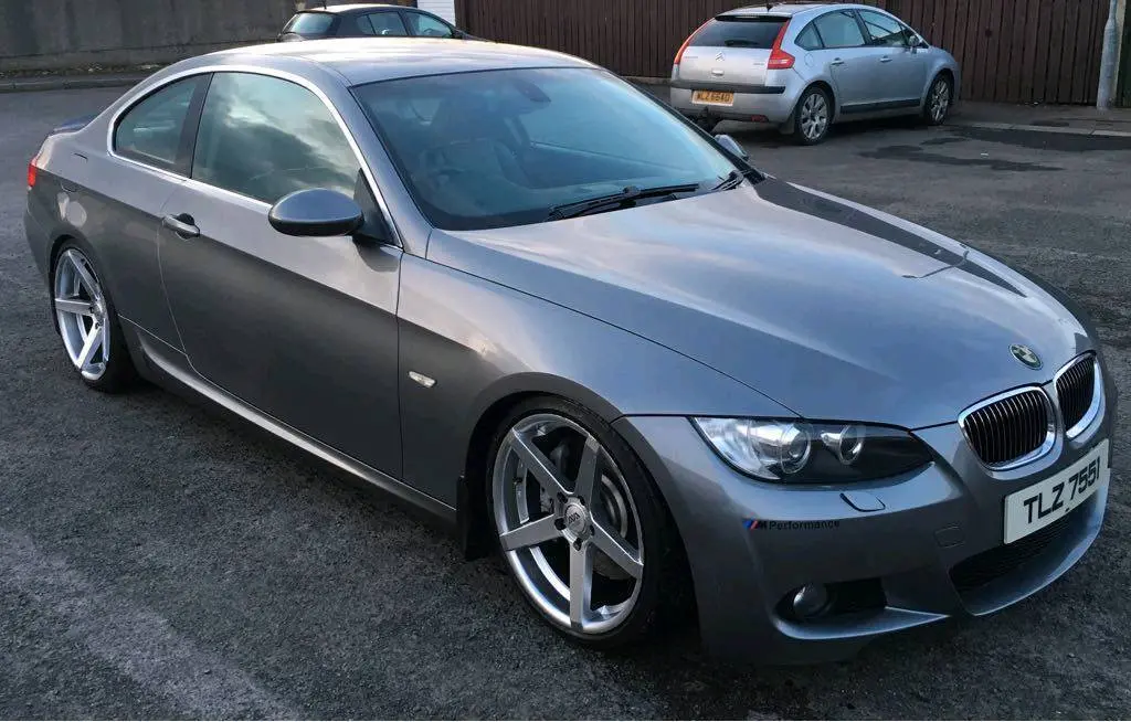 BMW 3 Serisi 3 Serisi 330d xDrive Standart 6
