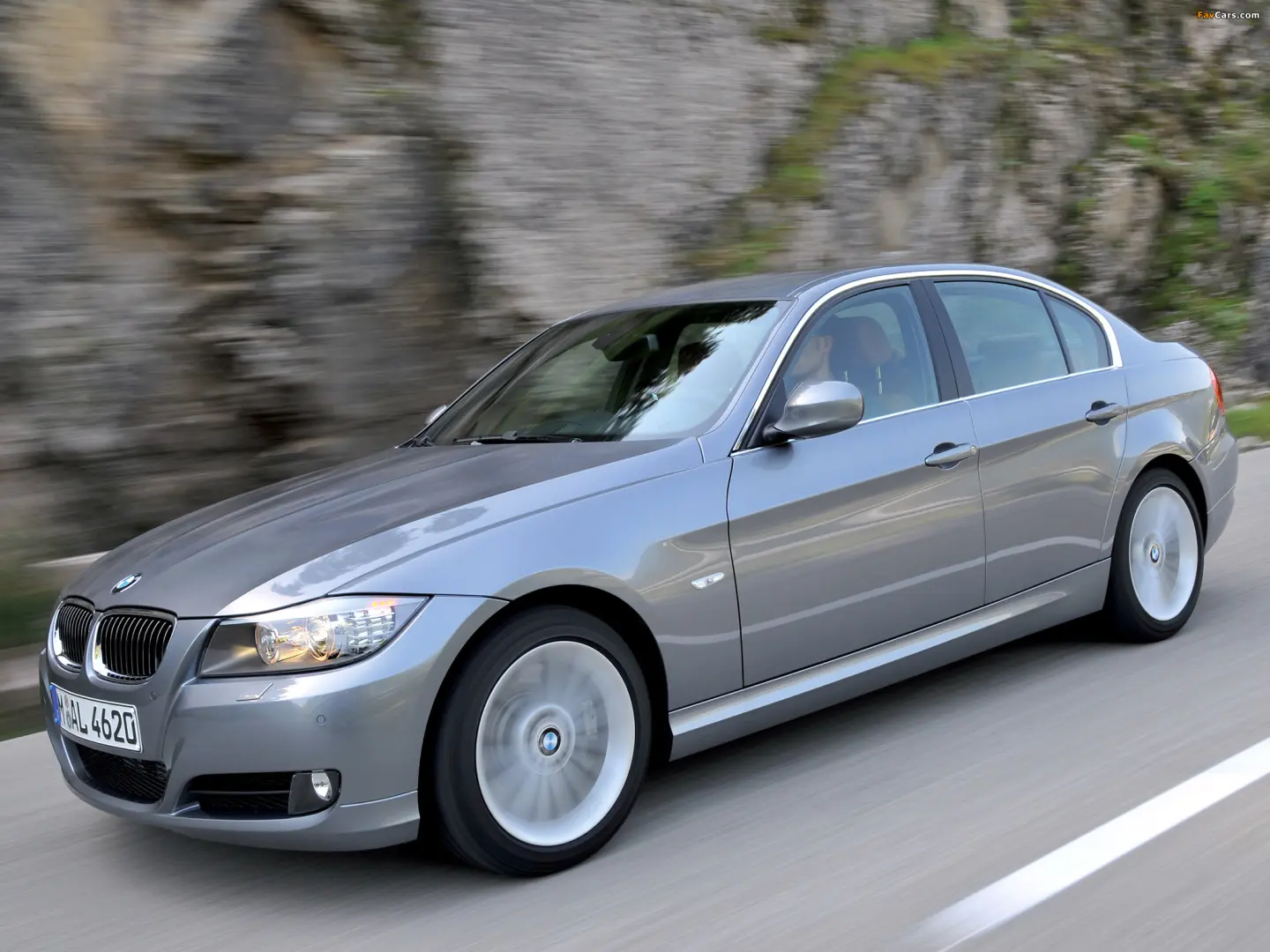BMW 3 Serisi 3 Serisi 330d xDrive Standart 2