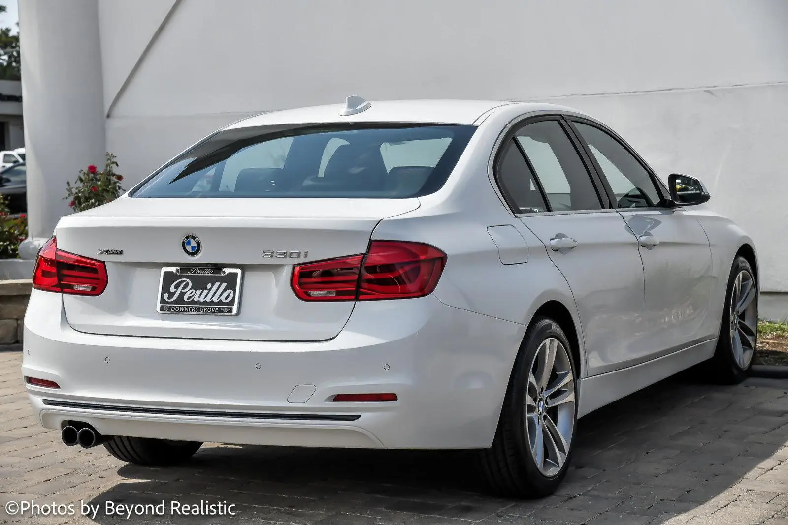 BMW 3 Serisi 3 Serisi 330i xDrive Premium Line 4