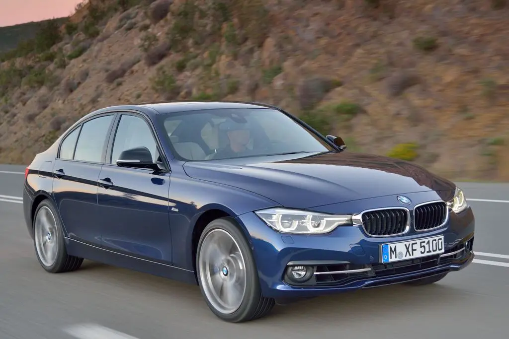 BMW 3 Serisi 3 Serisi 330i Sport Line 2