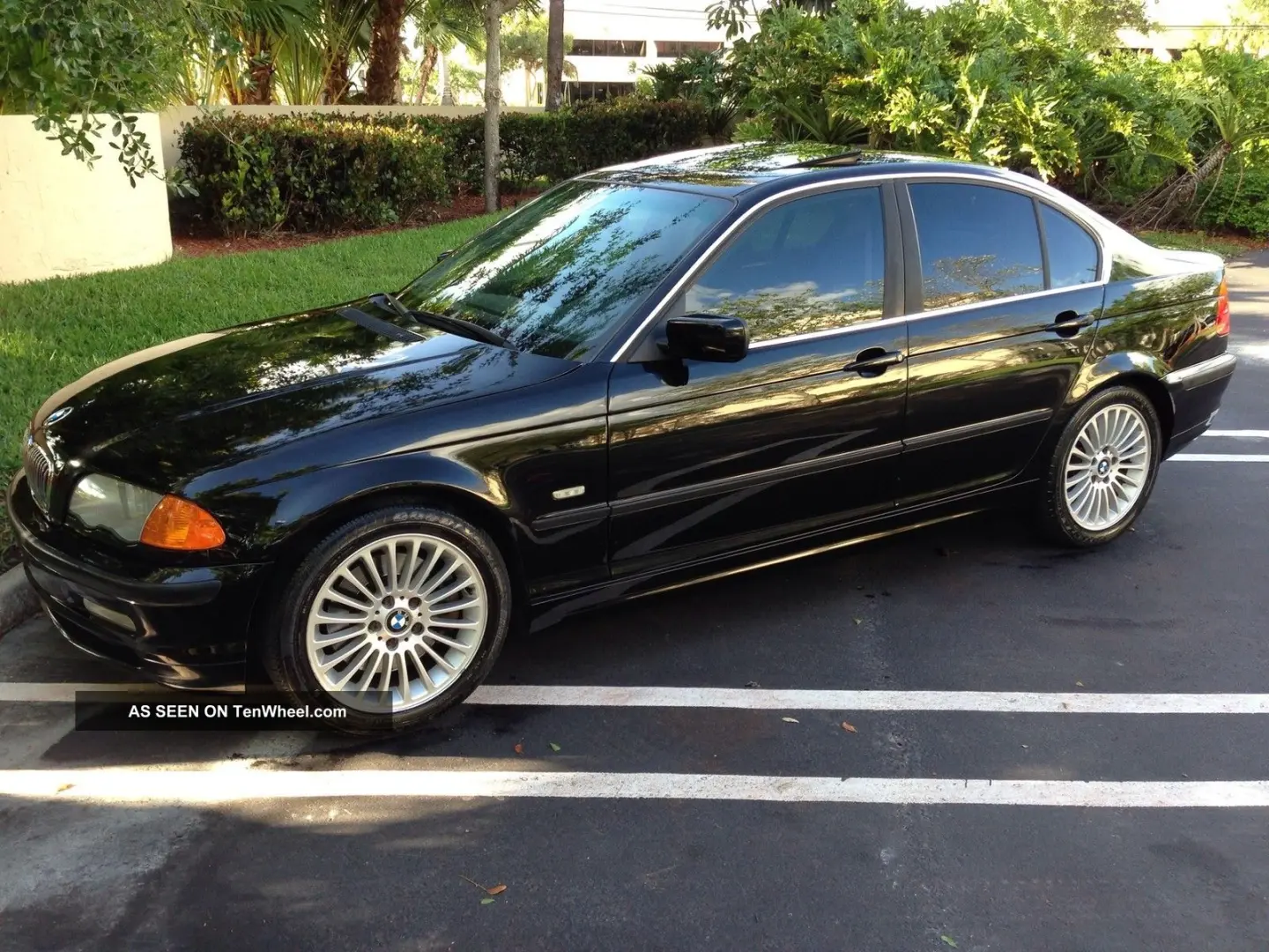 BMW 3 Serisi 3 Serisi 330i Standart 1