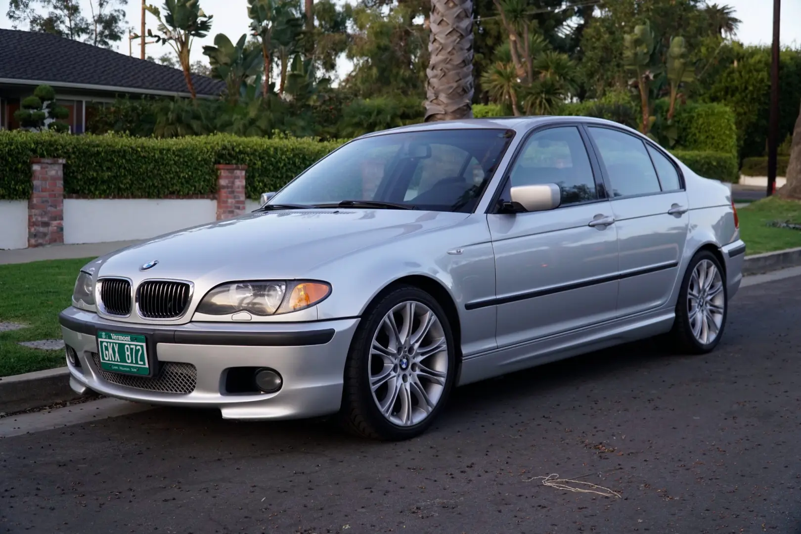 BMW 3 Serisi 3 Serisi 330i Standart 4