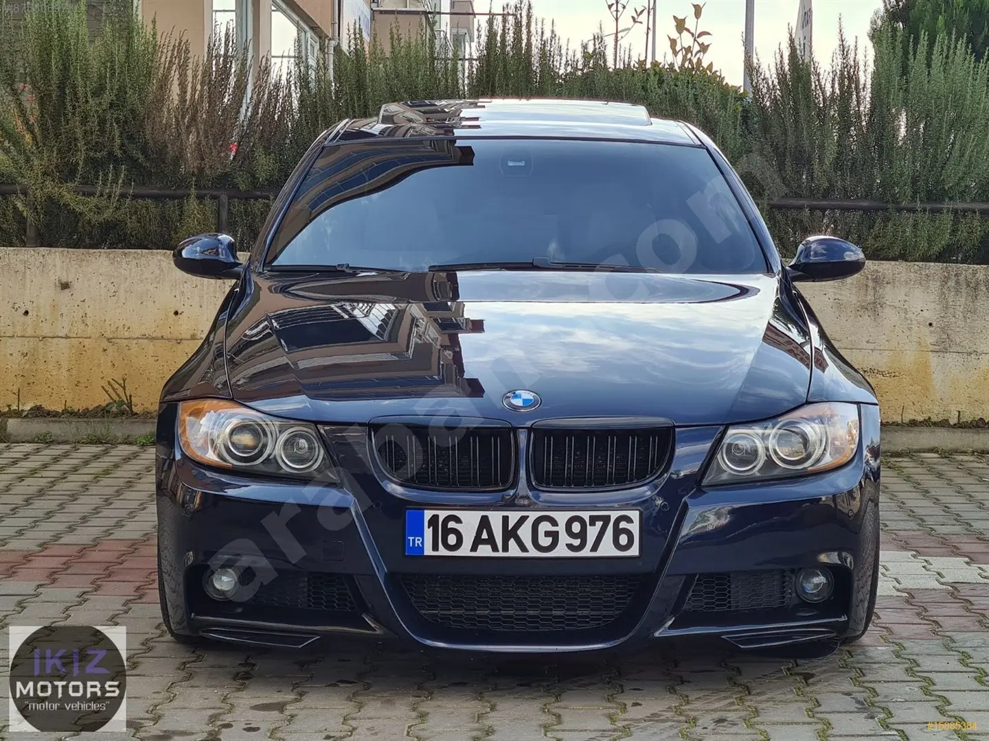 BMW 3 Serisi 3 Serisi 330i xDrive Standart 4