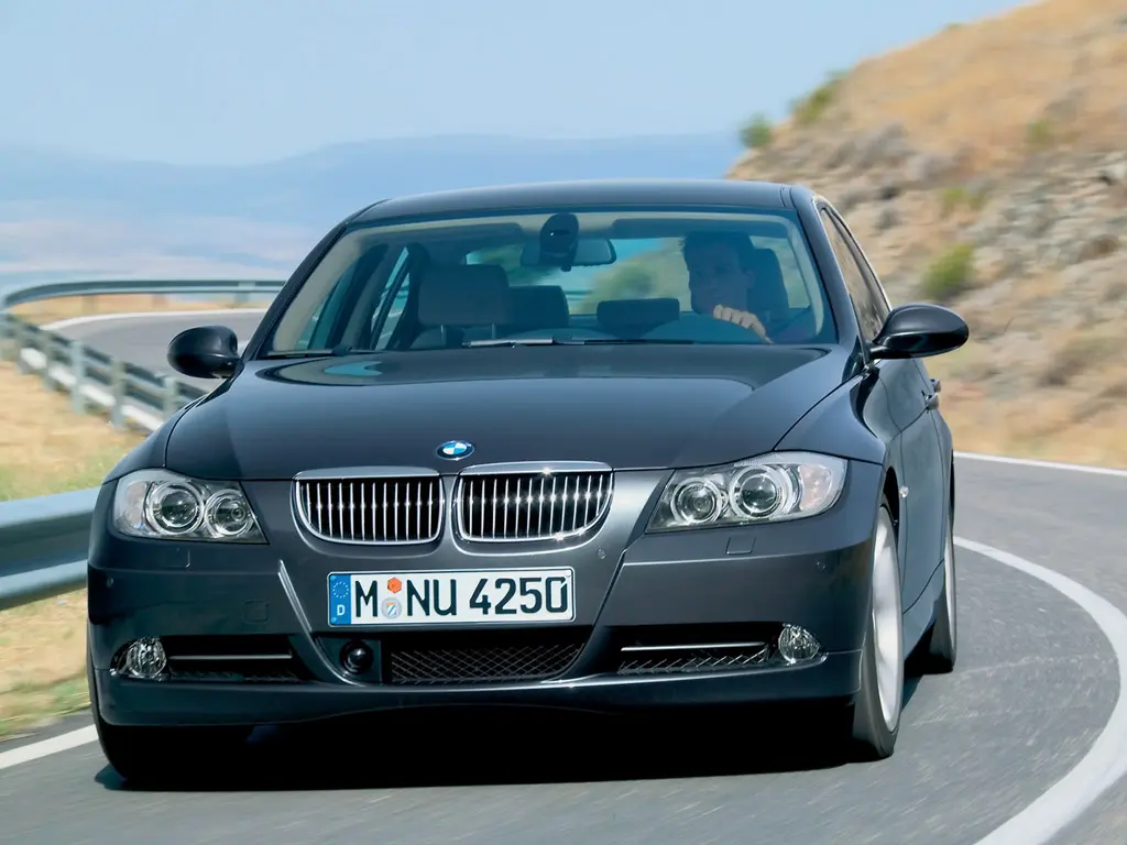 BMW 3 Serisi 3 Serisi 330i Standart 1