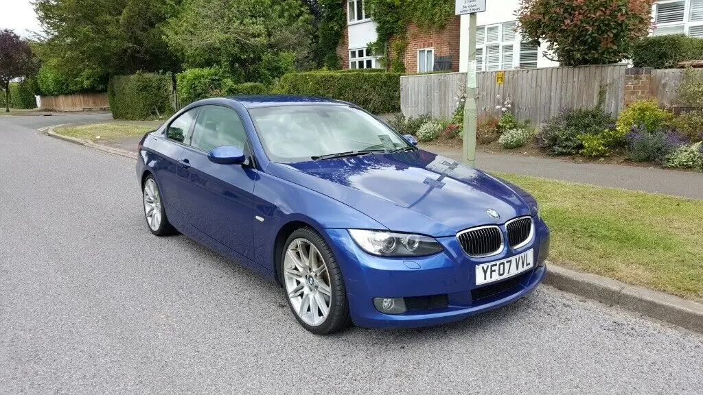BMW 3 Serisi 3 Serisi 330i Standart 1