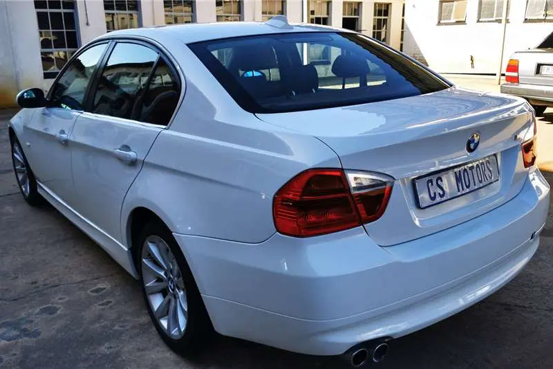 BMW 3 Serisi 3 Serisi 330i Standart 2