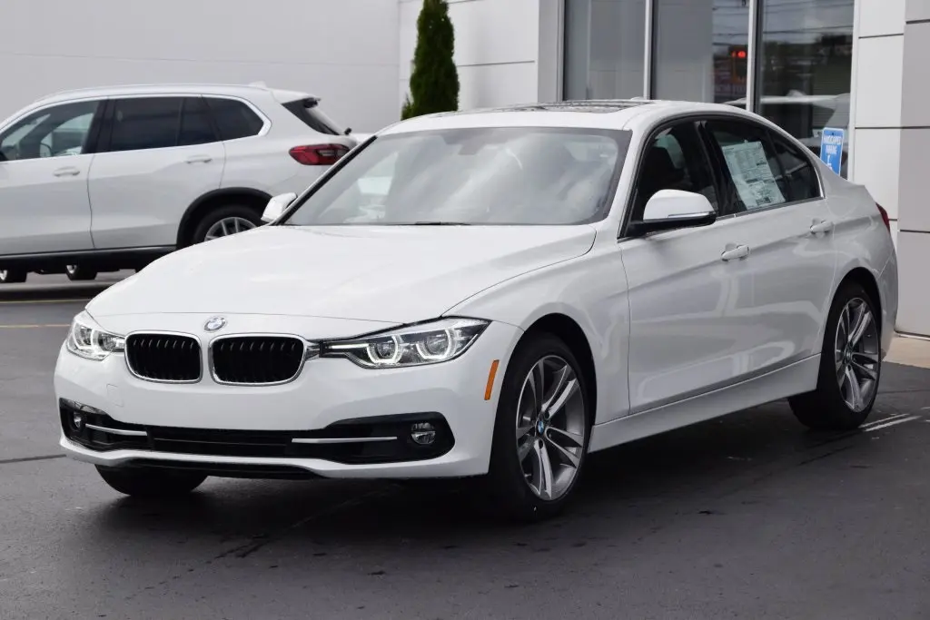 BMW 3 Serisi 3 Serisi 330i xDrive Prestige 3