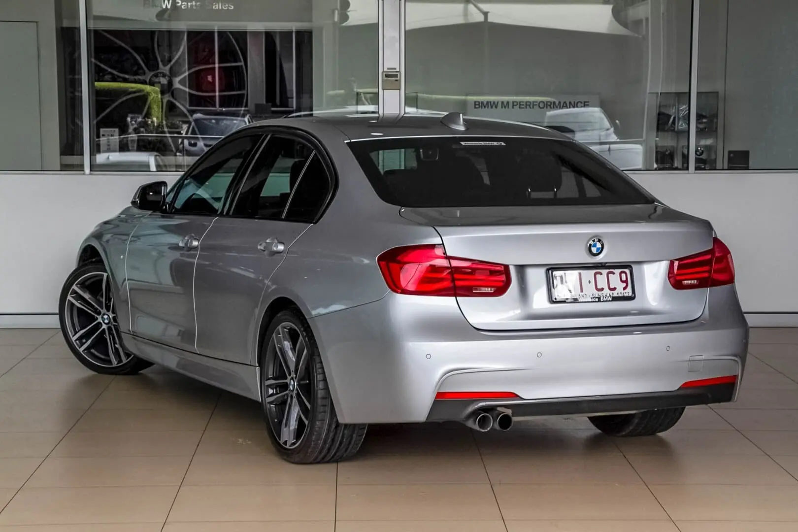 BMW 3 Serisi 3 Serisi 330i xDrive Premium Line 3