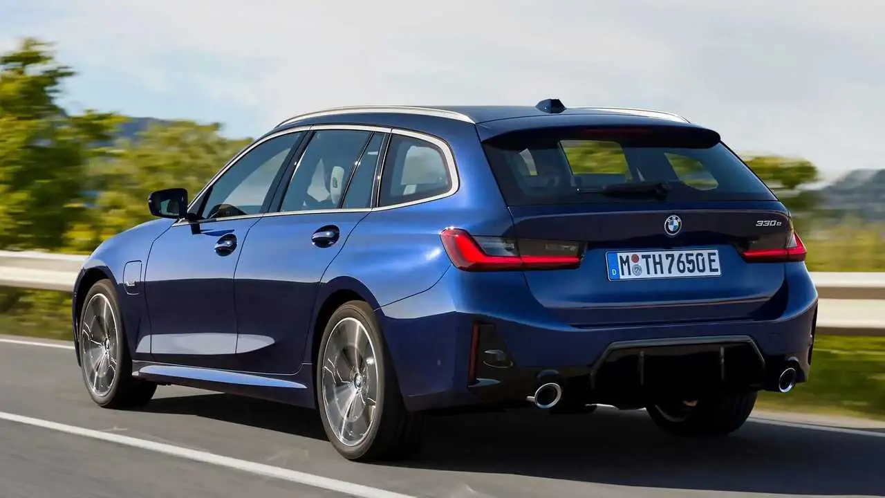 BMW 3 Serisi 3 Serisi Touring 323i Standart 3