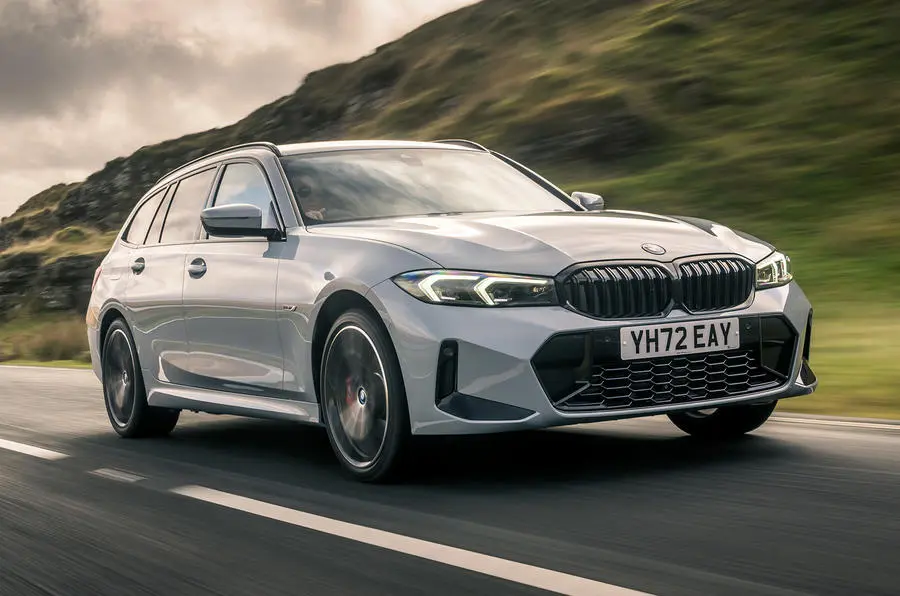 BMW 3 Serisi 3 Serisi 330i xDrive Touring M Sport 3