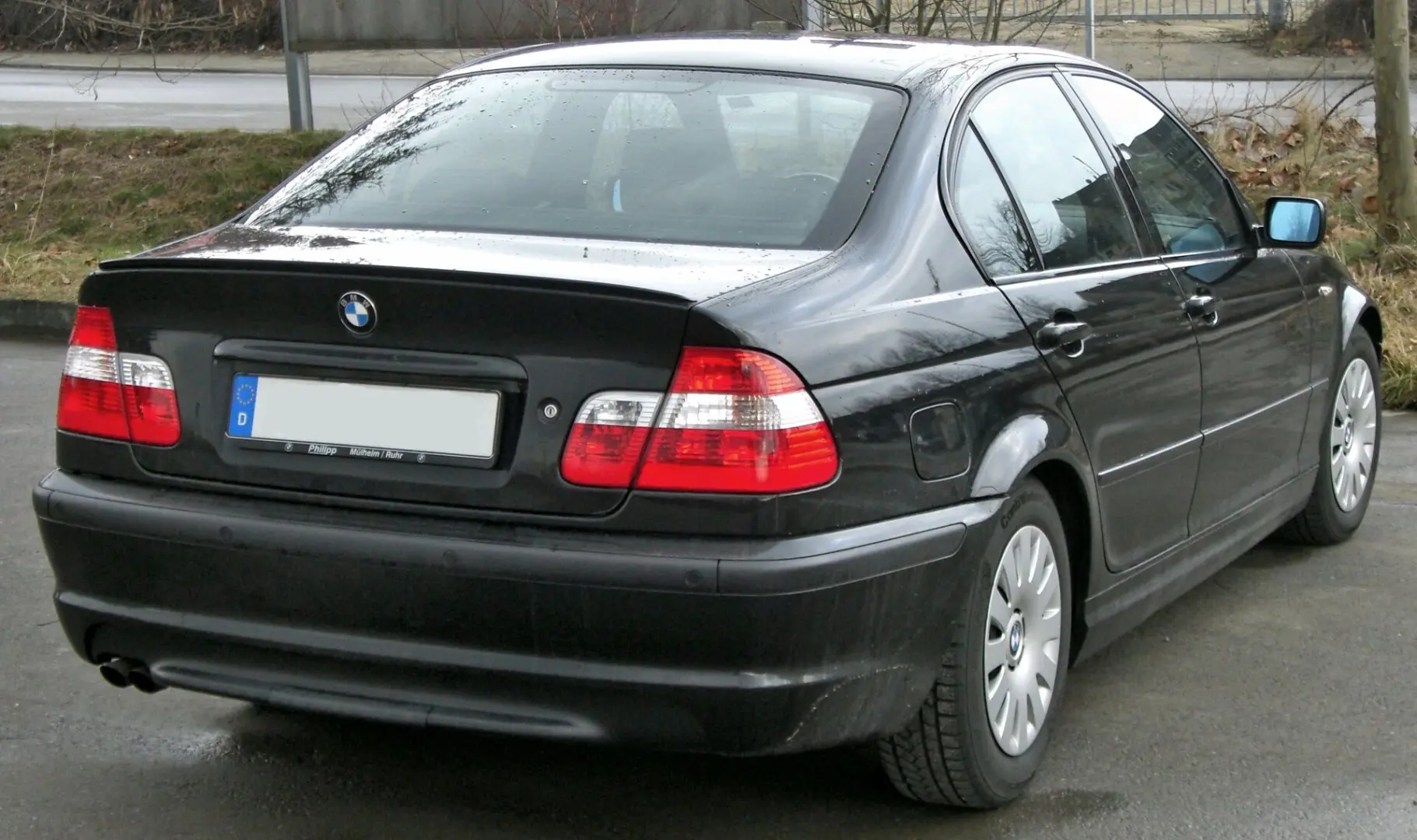 BMW 3 Serisi 3 Serisi 330xi Standart 2
