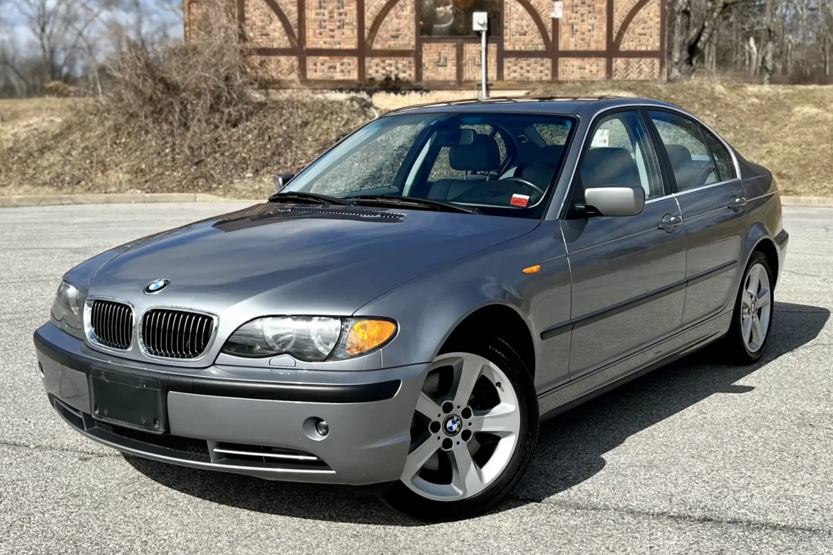 BMW 3 Serisi 3 Serisi 330xi Standart 2