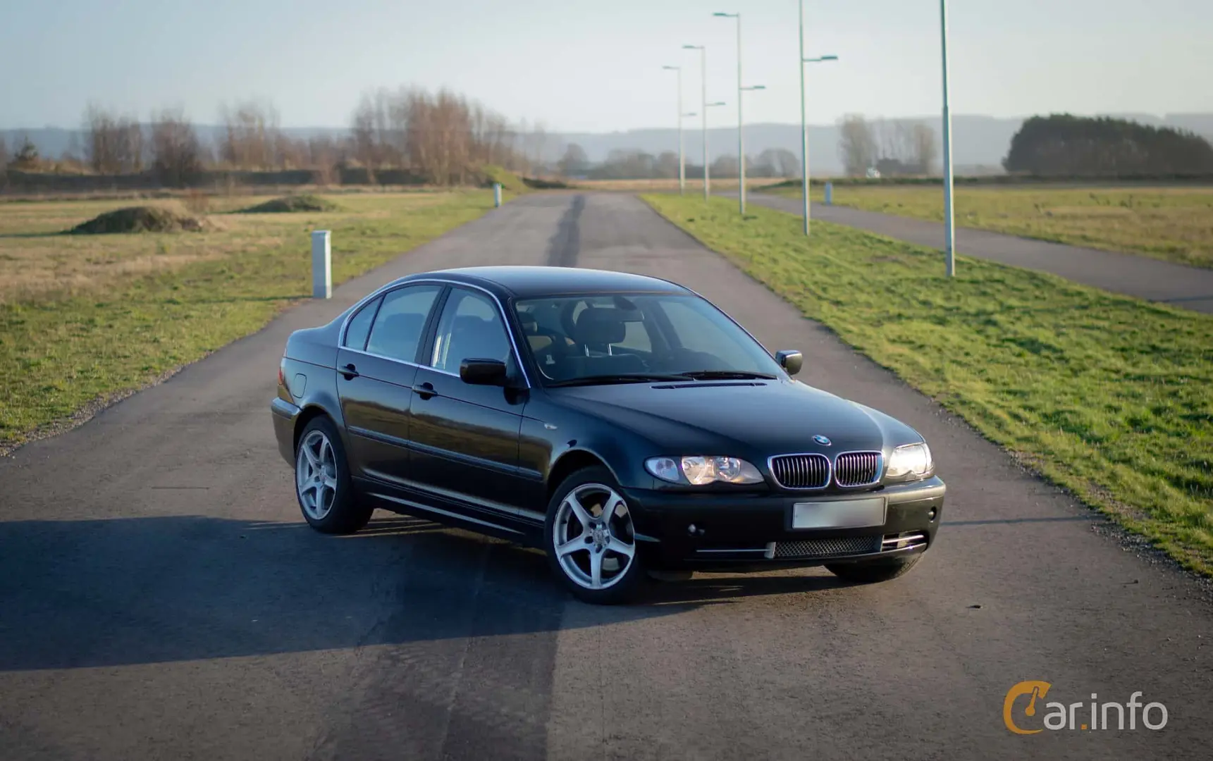 BMW 3 Serisi 3 Serisi 330xi Standart 3