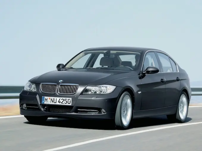 BMW 3 Serisi 3 Serisi 330xi Standart 4