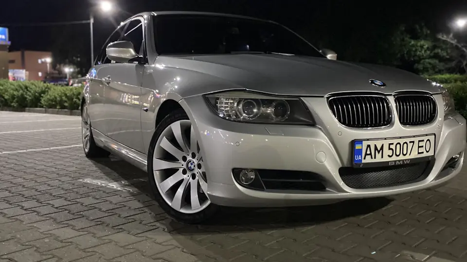 BMW 3 Serisi 3 Serisi 330xi Standart 3