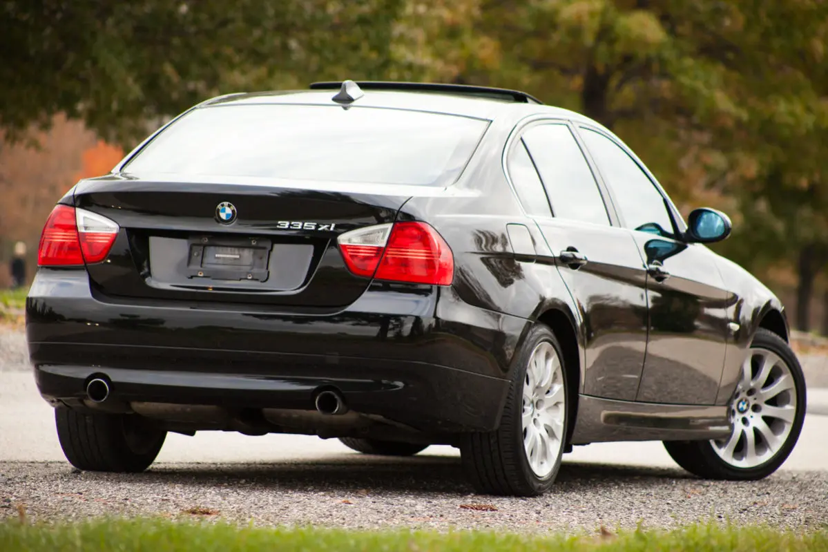 BMW 3 Serisi 3 Serisi 335xi Standart 1