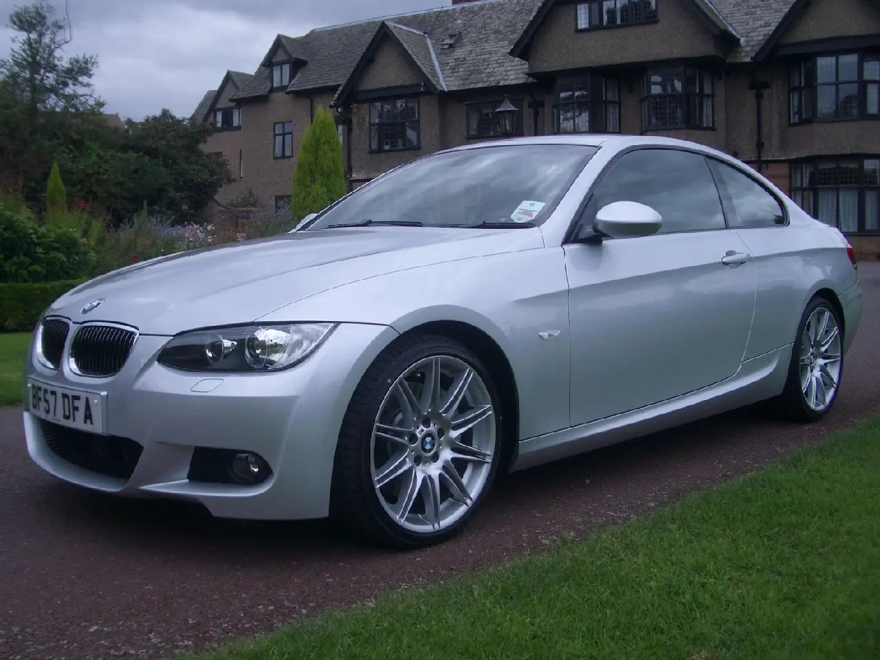 BMW 3 Serisi 3 Serisi 335xi Standart 4