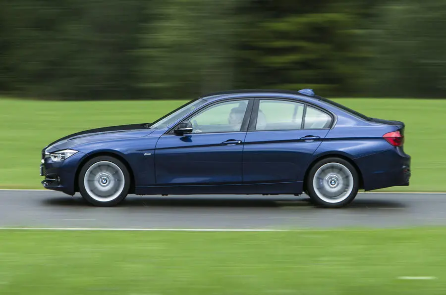 BMW 3 Serisi 3 Serisi 340i xDrive Standart 4