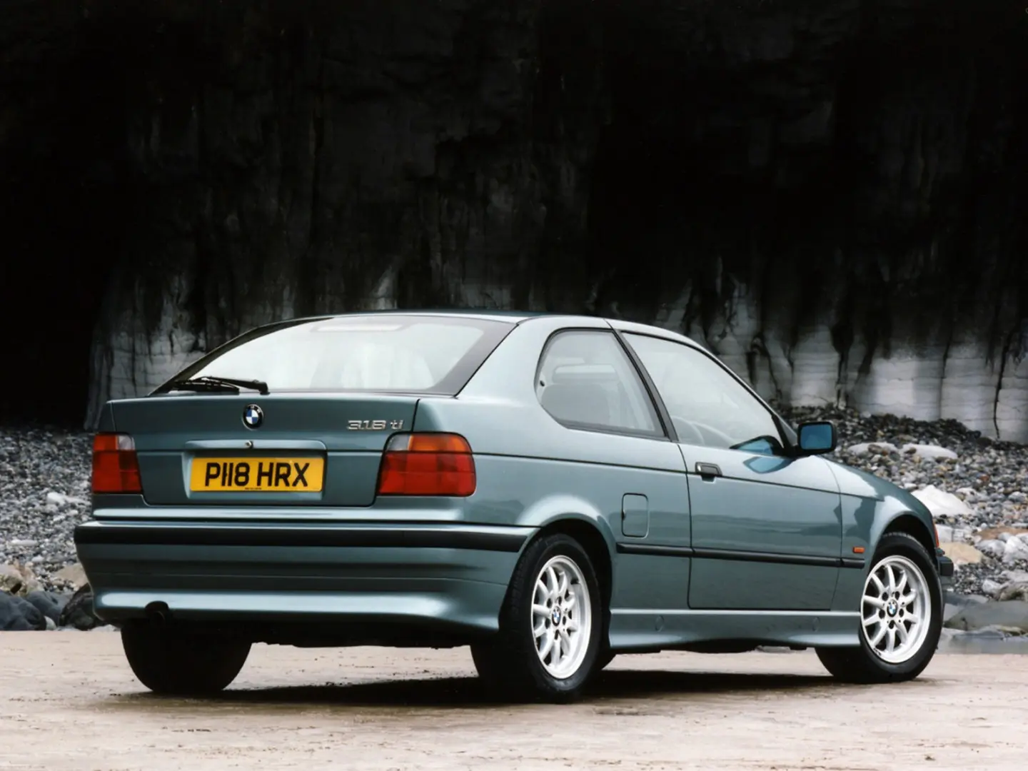 BMW 3 Serisi 3 Serisi Compact 316i Standart 4