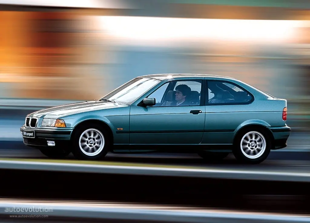 BMW 3 Serisi 3 Serisi Compact 316i Standart 6