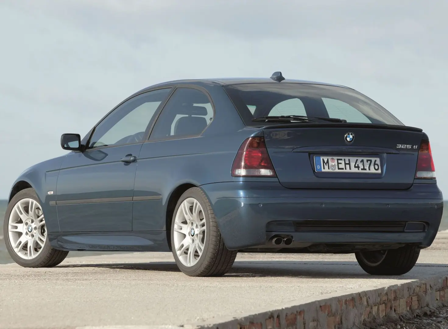 BMW 3 Serisi 3 Serisi Compact 316ti Standart 1