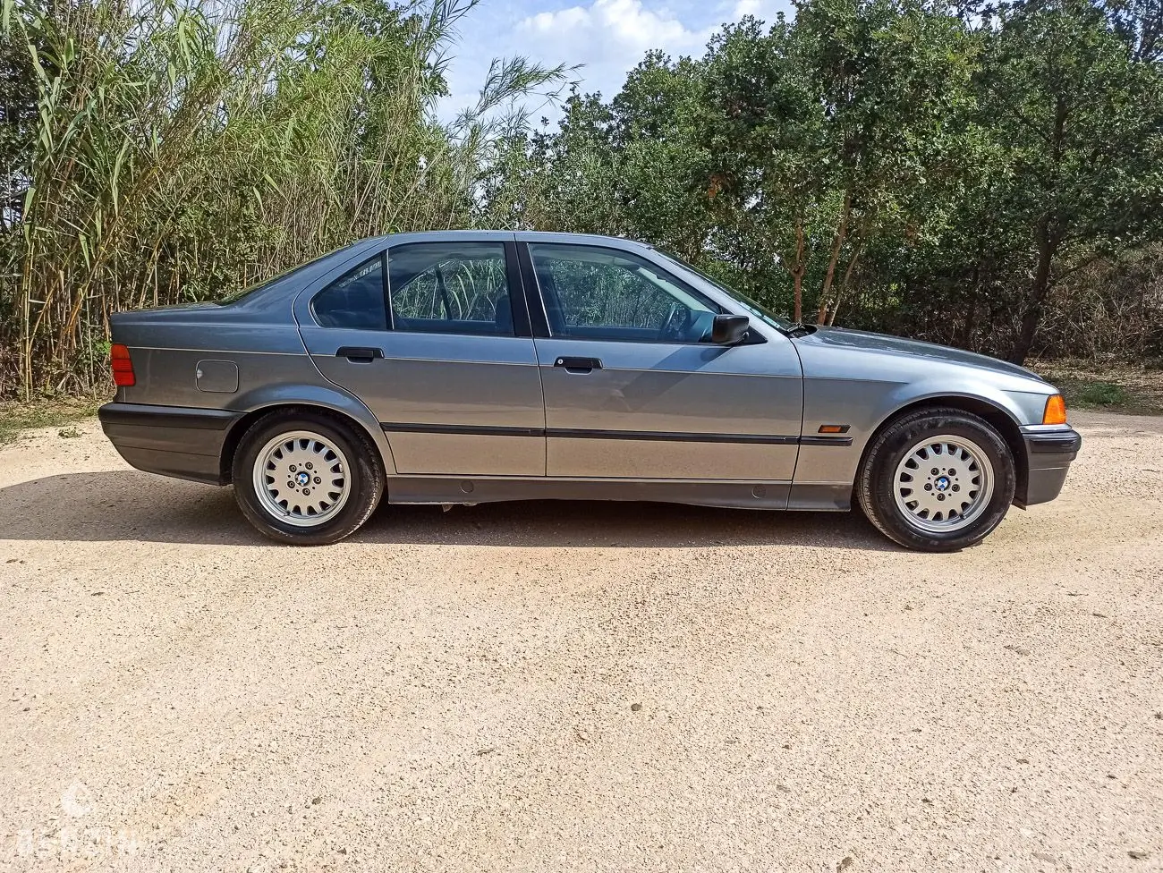 BMW 3 Serisi 3 Serisi Compact 318tds Standart 6
