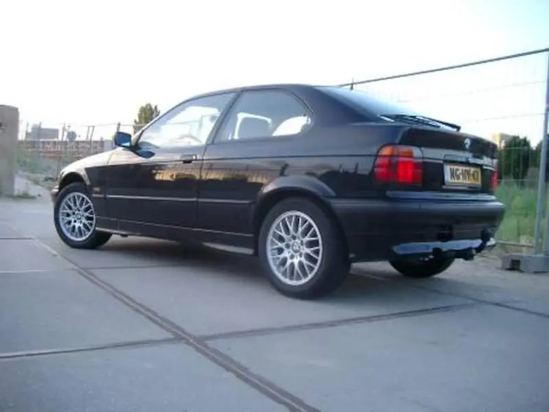 BMW 3 Serisi 3 Serisi Compact 318tds Standart 4