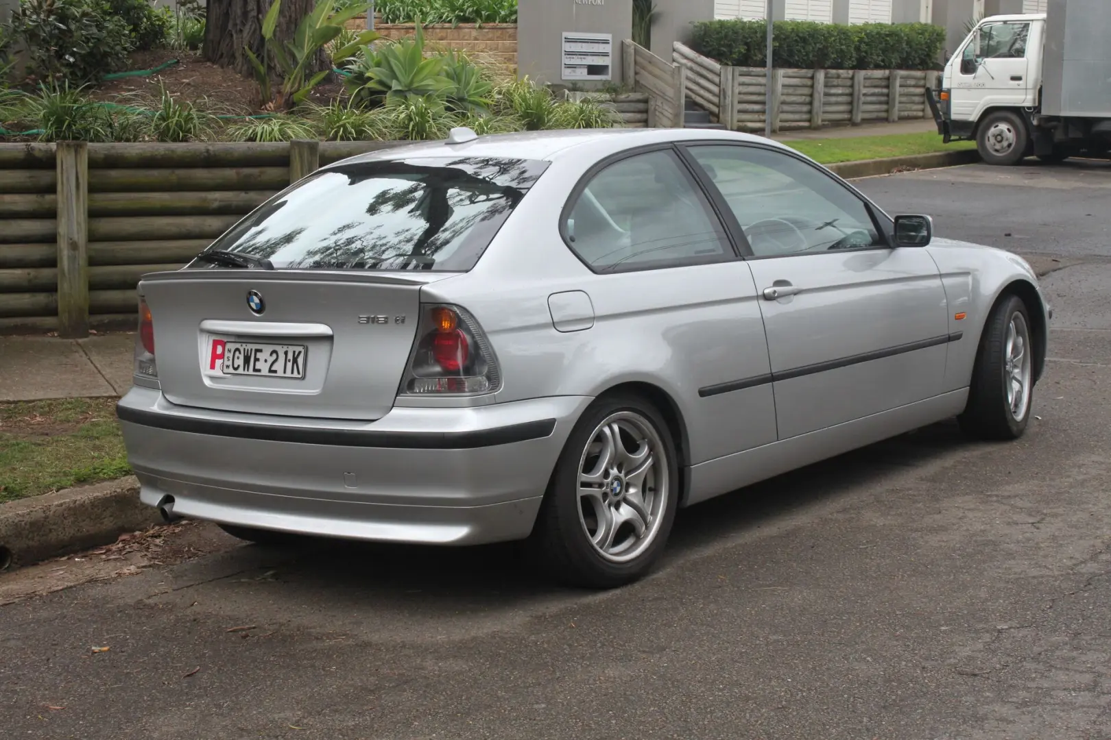 BMW 3 Serisi 3 Serisi Compact 318ti Standart 5