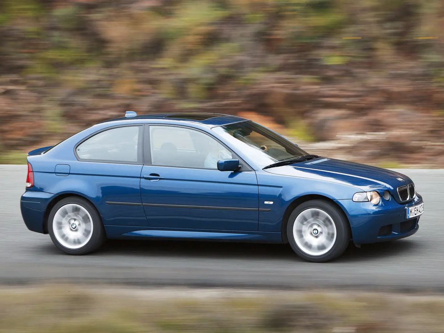 BMW 3 Serisi 3 Serisi Compact 325ti Standart 6