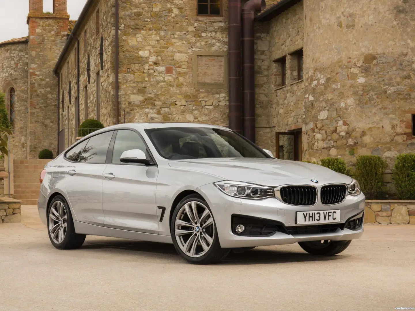 BMW 3 Serisi 3 Serisi Gran Turismo 318d Standart 6