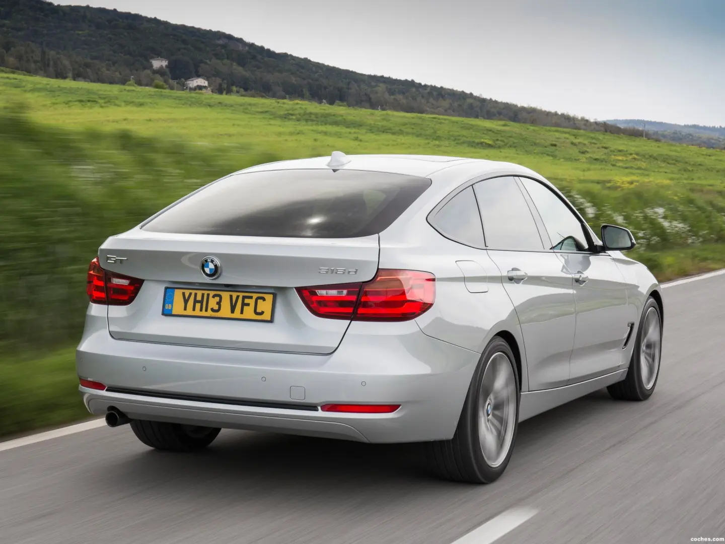 BMW 3 Serisi 3 Serisi Gran Turismo 318d Standart 7