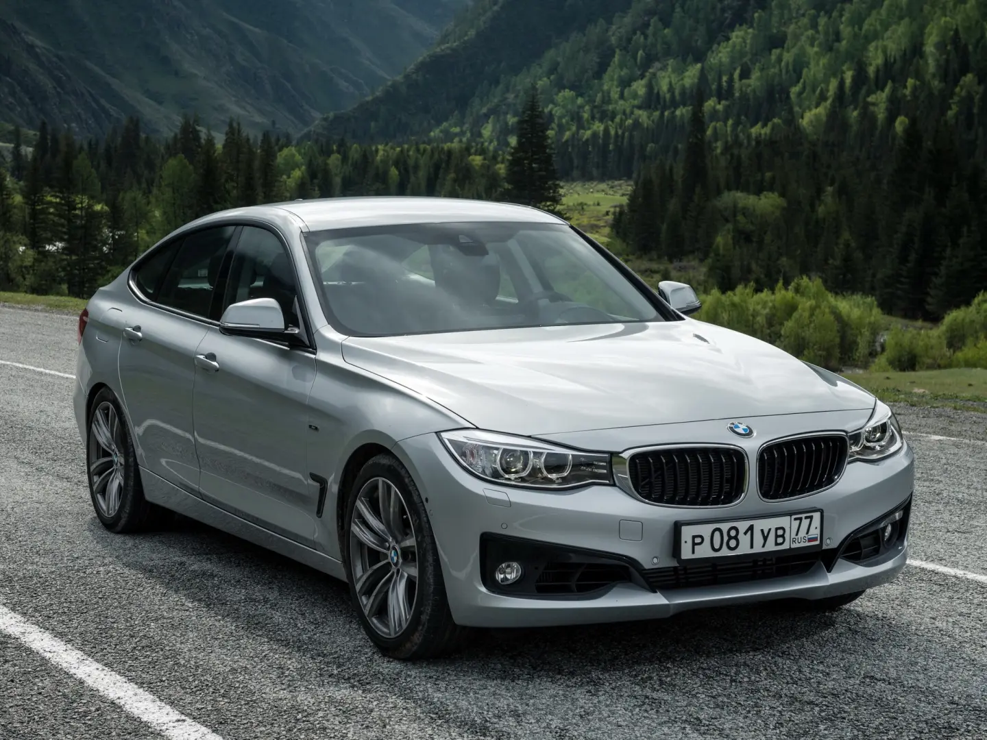 BMW 3 Serisi 3 Serisi Gran Turismo 320d Techno Plus 1