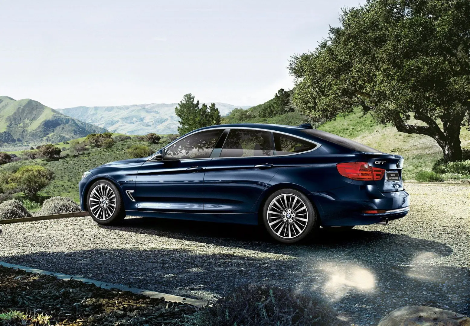 BMW 3 Serisi 3 Serisi Gran Turismo 320d xDrive Luxury Line 6
