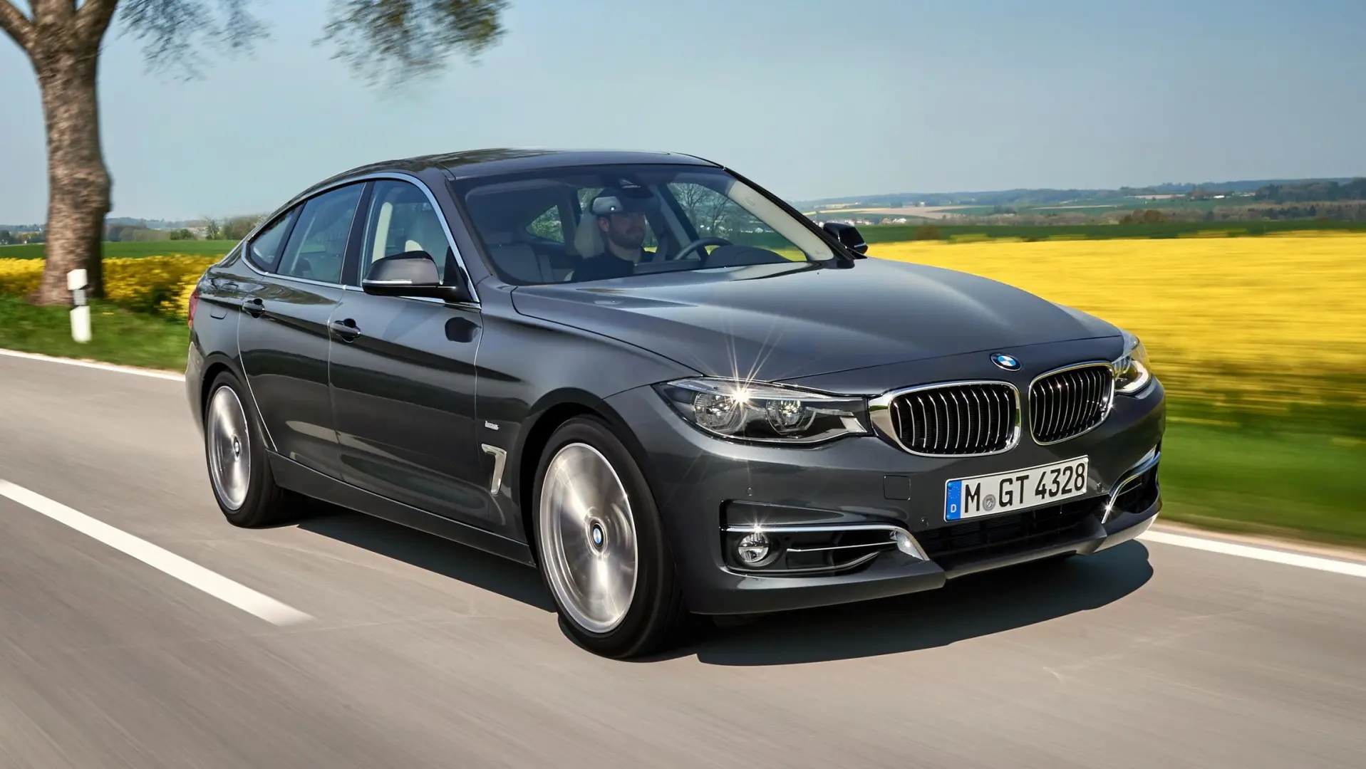 BMW 3 Serisi 3 Serisi Gran Turismo 320d xDrive Pure 2