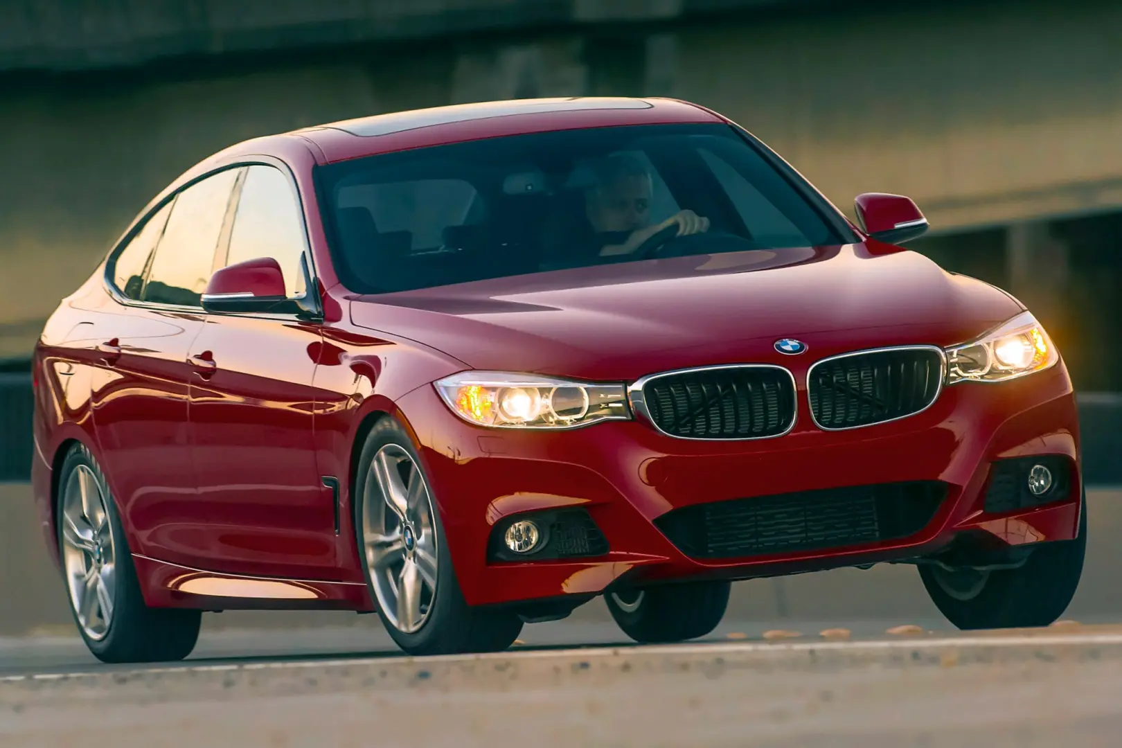 BMW 3 Serisi 3 Serisi Gran Turismo 320d Techno Plus 4