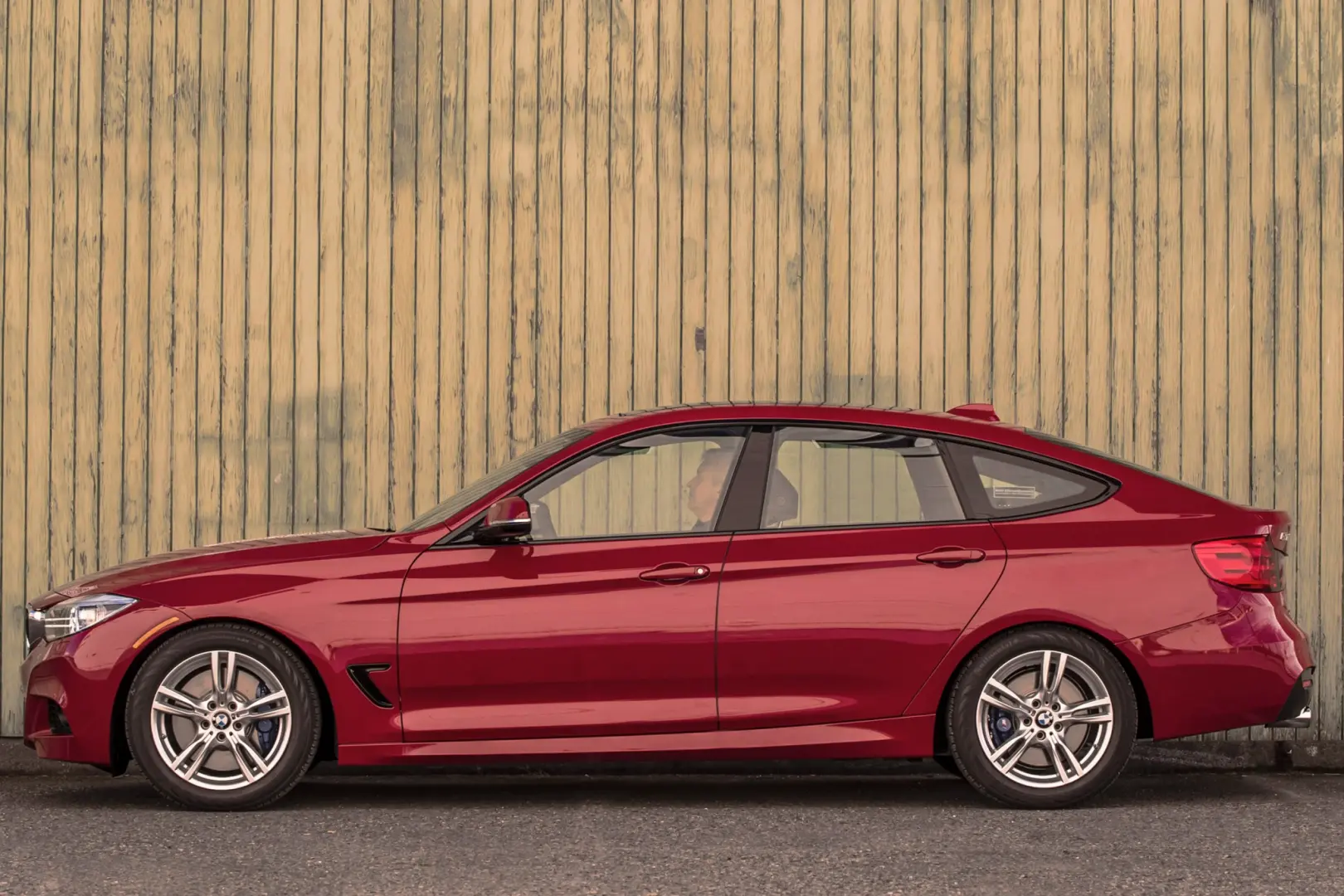 BMW 3 Serisi 3 Serisi Gran Turismo 320d xDrive Premium 6
