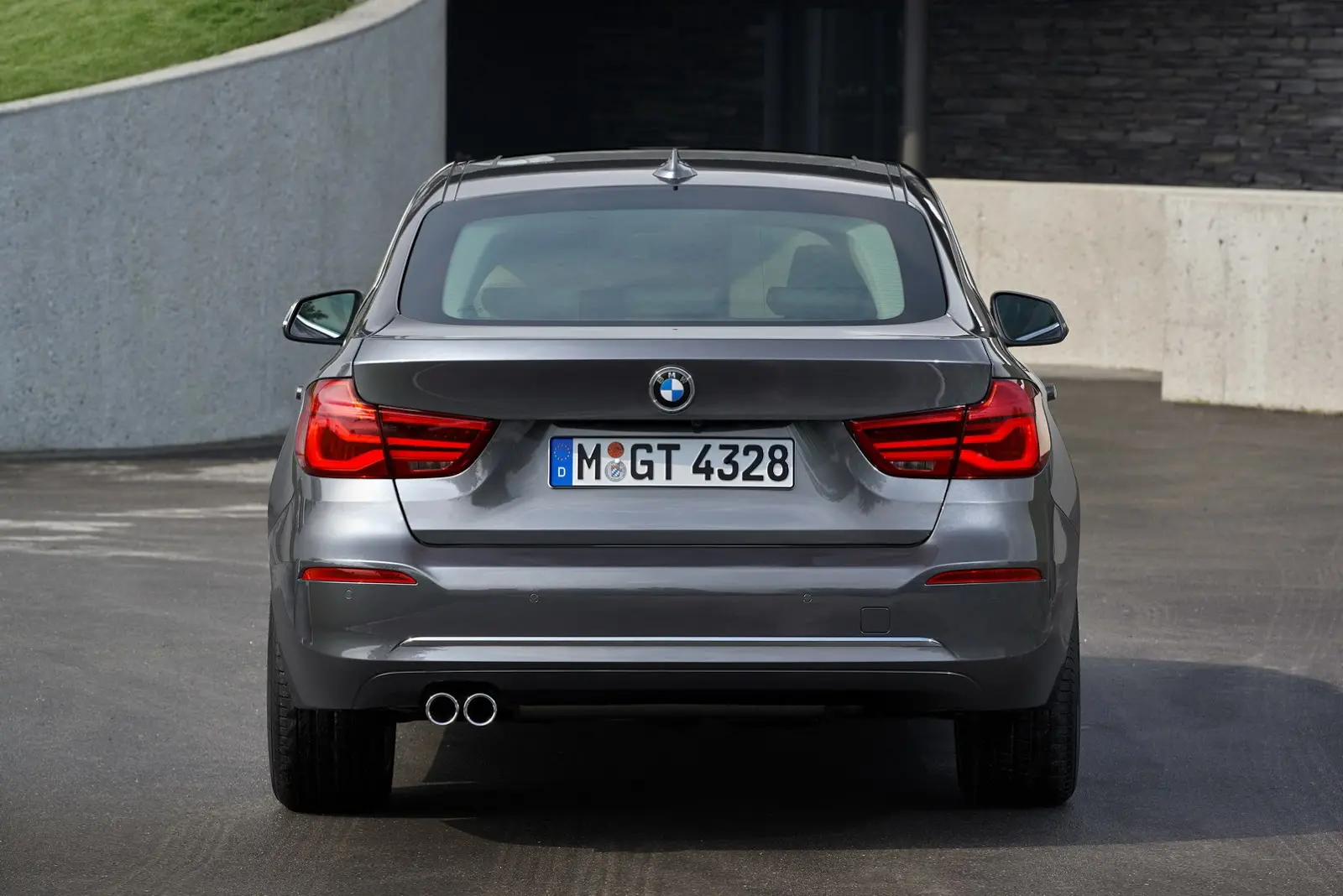 BMW 3 Serisi 3 Serisi Gran Turismo 320d xDrive Prestige 5