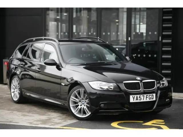 BMW 3 Serisi 3 Serisi Touring 318i M Sport 4