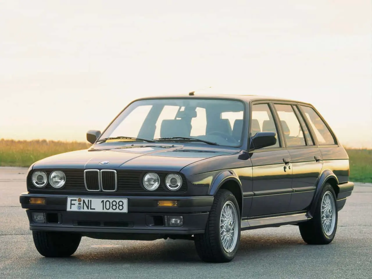 BMW 3 Serisi 3 Serisi Touring 320i Standart 1
