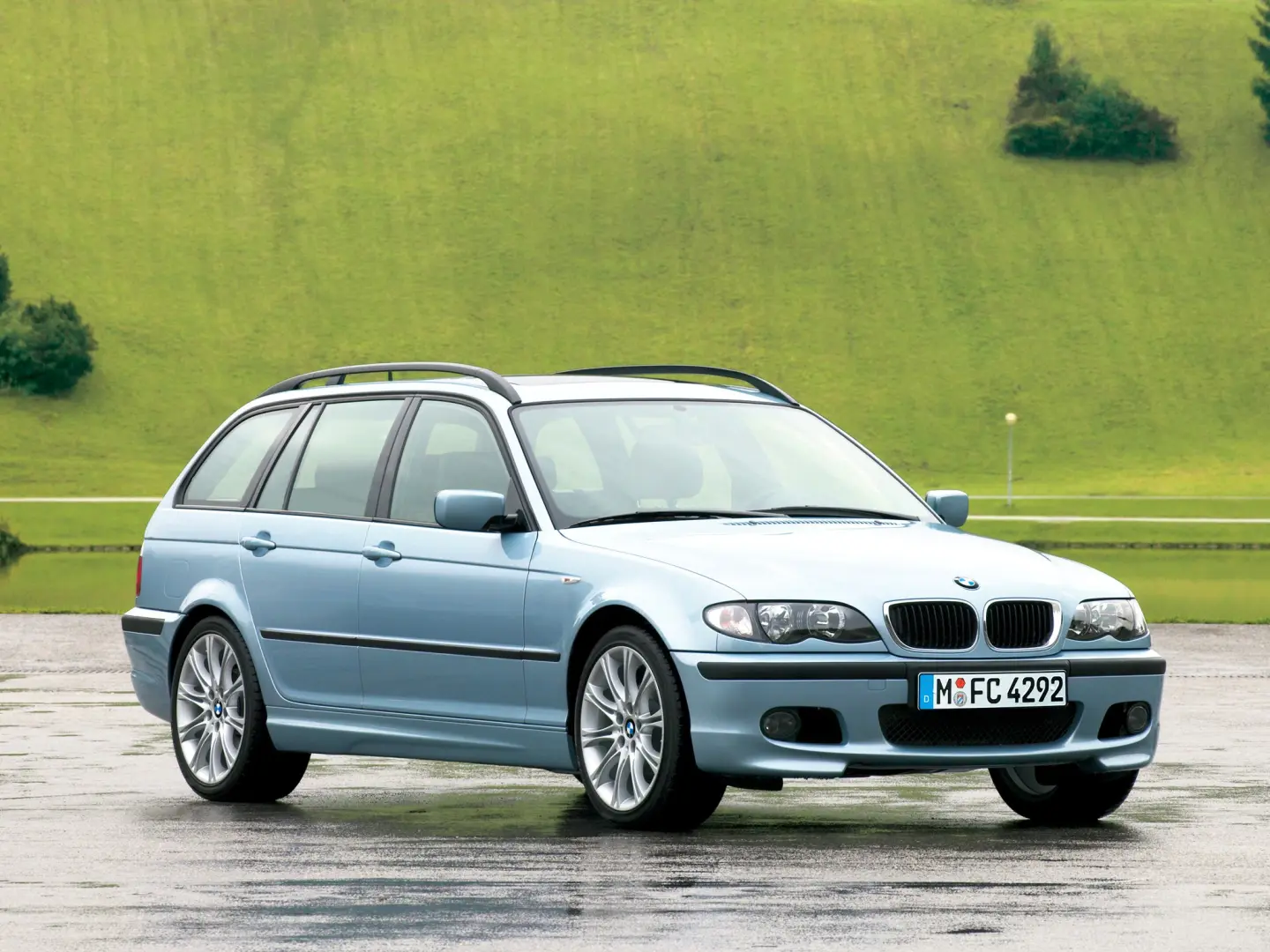 BMW 3 Serisi 3 Serisi Touring 320d Standart 4