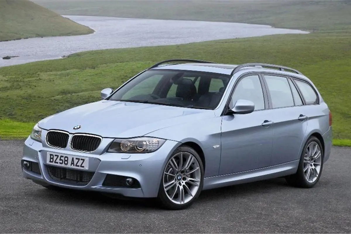 BMW 3 Serisi 3 Serisi Touring 320d Standart 6