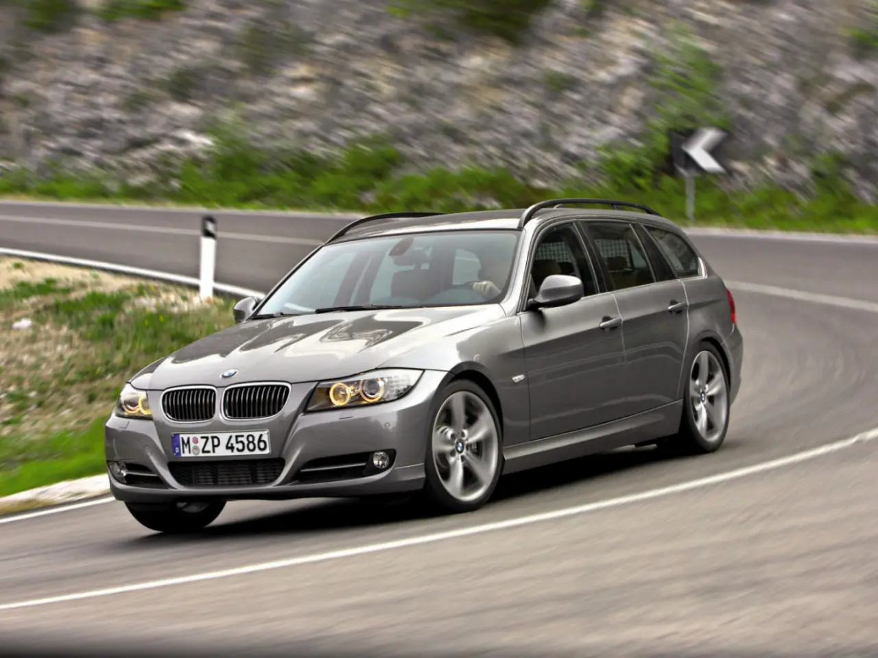 BMW 3 Serisi 3 Serisi Touring 320d Standart 5
