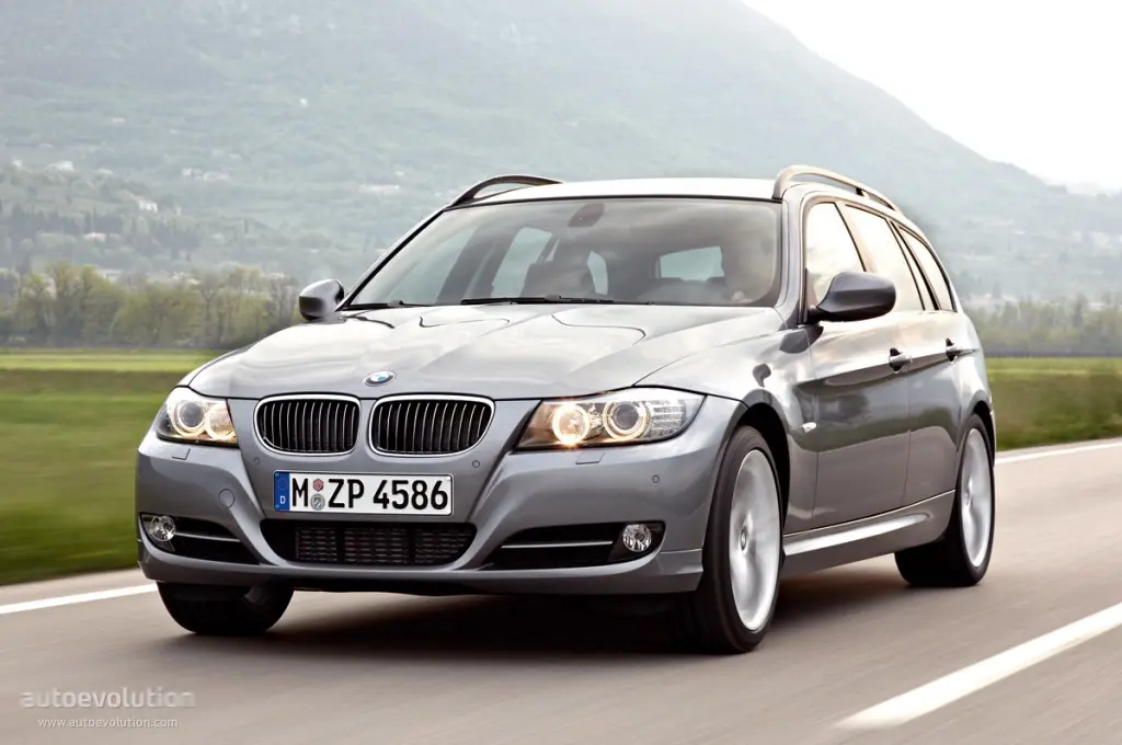BMW 3 Serisi 3 Serisi Touring 320d Standart 5