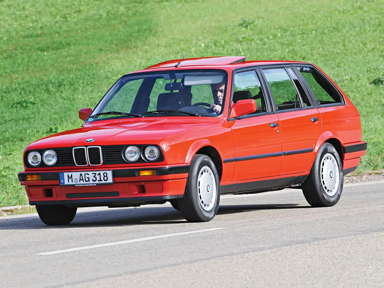 BMW 3 Serisi 3 Serisi Touring 320i Standart 3