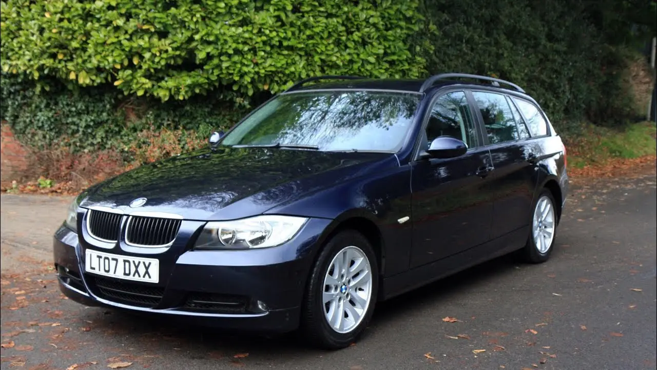 BMW 3 Serisi 3 Serisi Touring 320i Standart 1