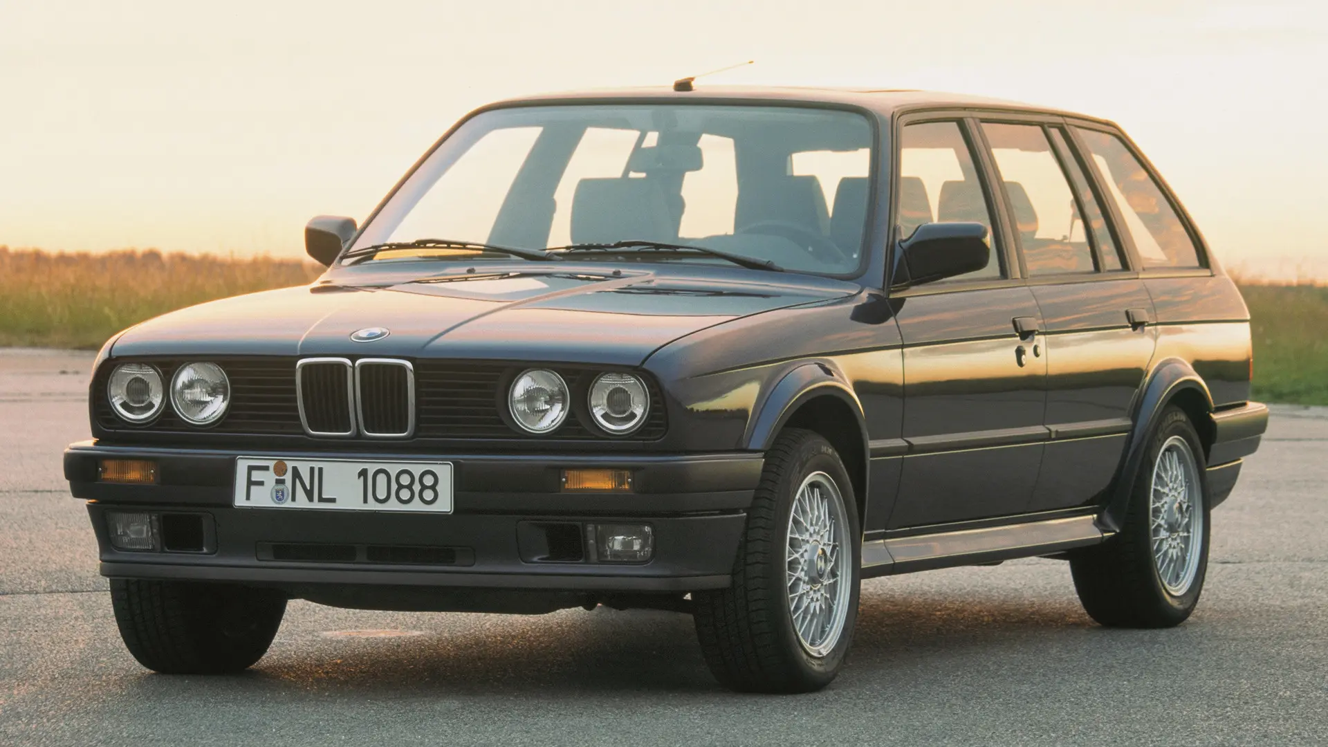 BMW 3 Serisi 3 Serisi Touring 325i Standart 0