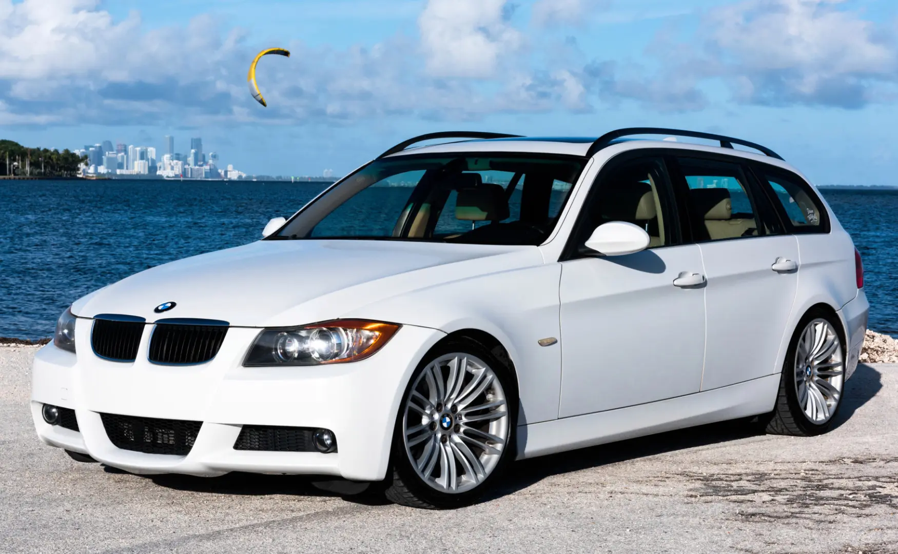 BMW 3 Serisi 3 Serisi Touring 320i Standart 0