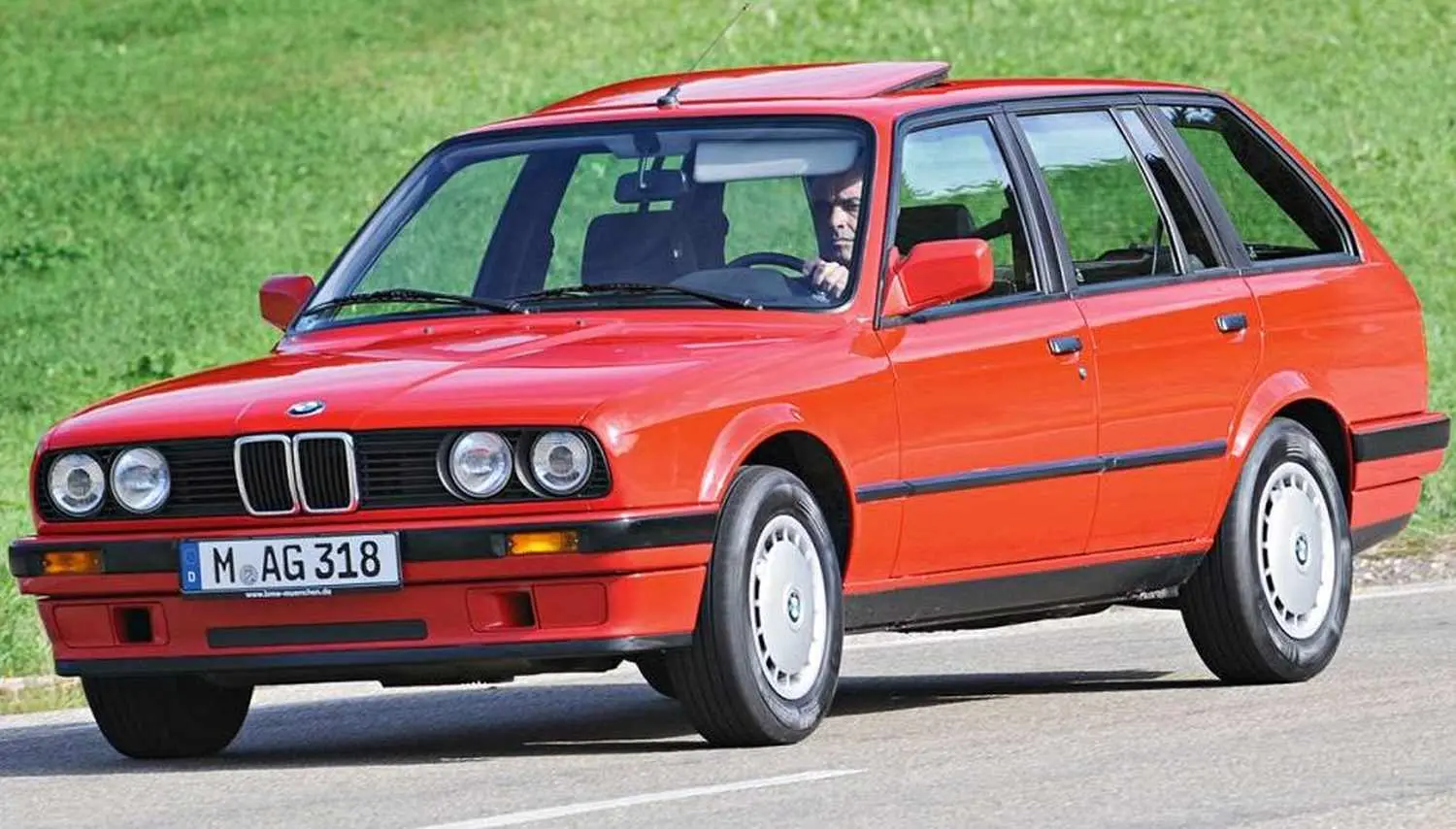 BMW 3 Serisi 3 Serisi Touring 325ix Standart 2