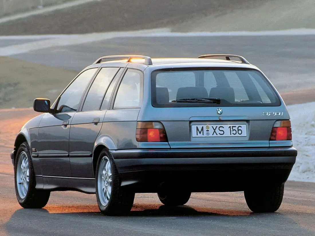 BMW 3 Serisi 3 Serisi Touring 320i Standart 3