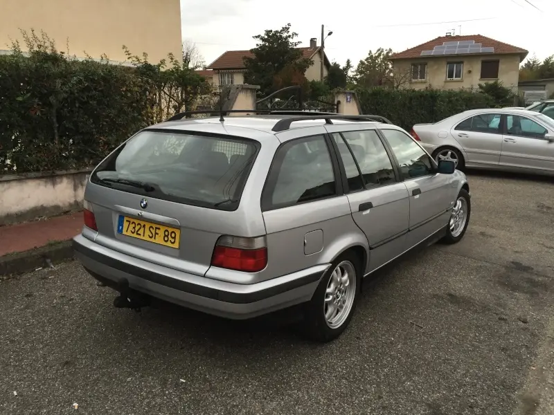 BMW 3 Serisi 3 Serisi Touring 325tds Standart 5